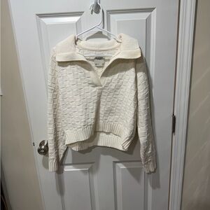 Abercrombie Textured Cream Sweater